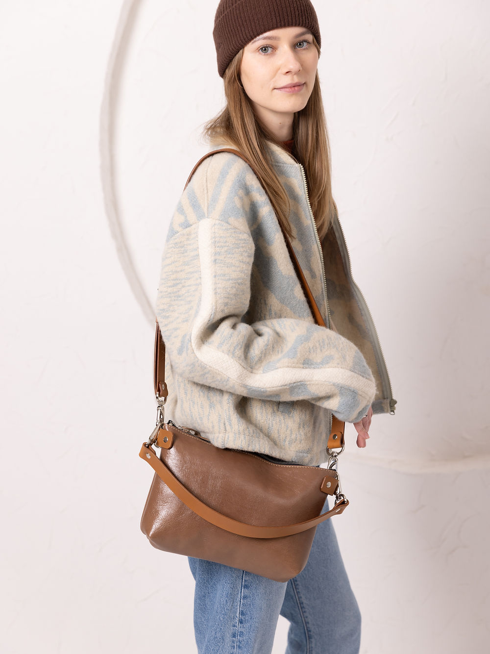 TOMMY Leather Bag with Two Handles - Cappuccino